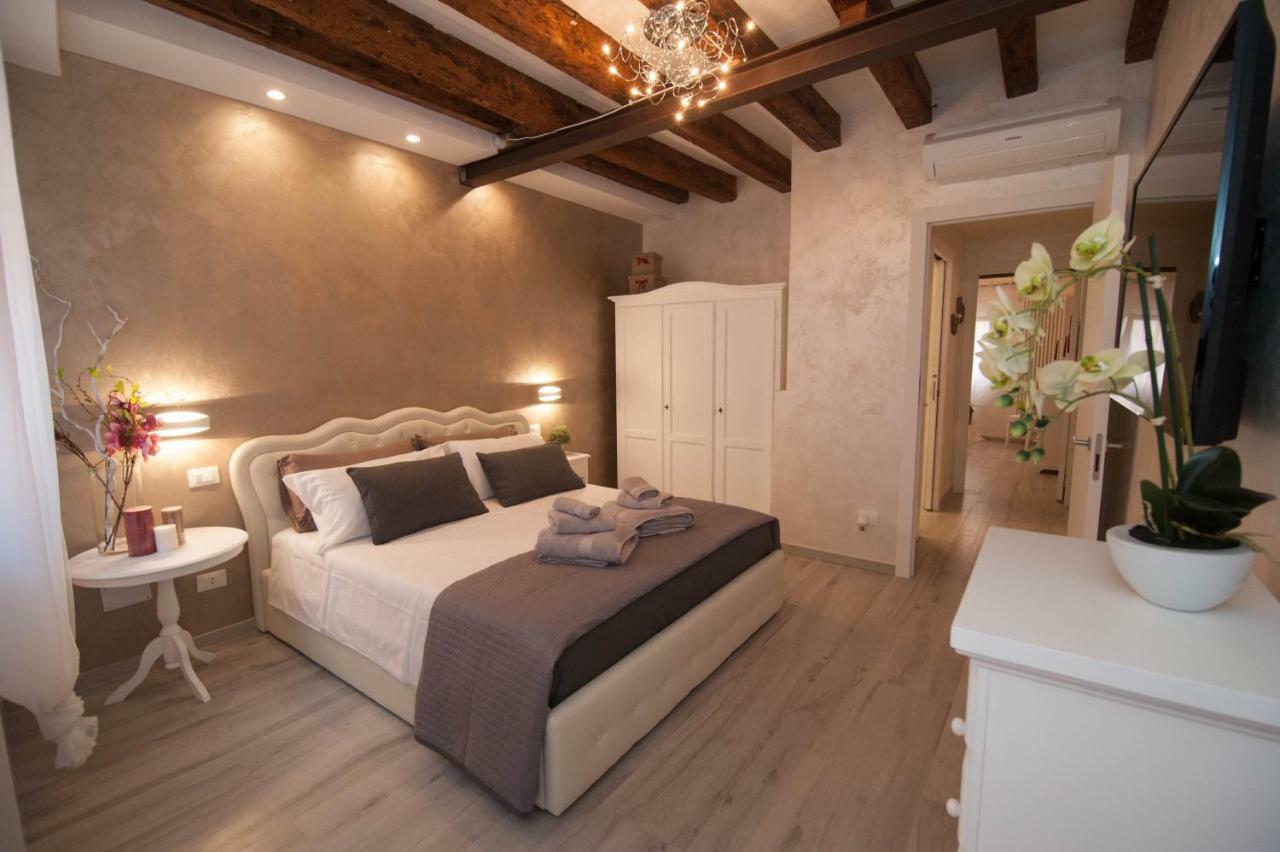 Ca Del Pape Apartment เวนิส ภายนอก รูปภาพ