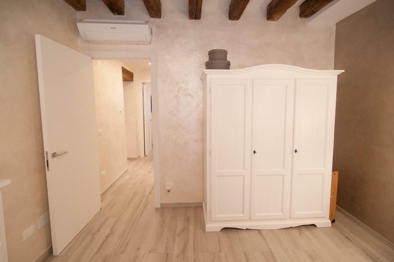 Ca Del Pape Apartment เวนิส ภายนอก รูปภาพ